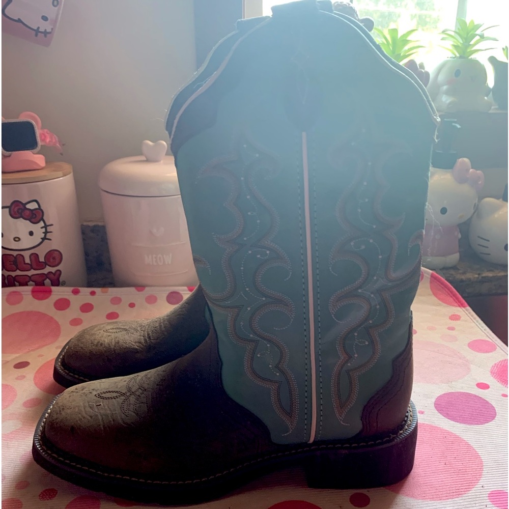Justin Cowgirl Boots